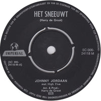 Johnny Jordaan : Het Sneeuwt / Het Zal Spoedig Kerstmis Zijn (7", Single)