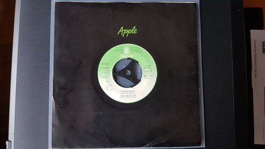 The Beatles : Yesterday / I Should Have Known Better (7", Single)