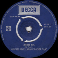 Winifred Atwell : The Black And White Rag / Jubilee Rag (7", Single)