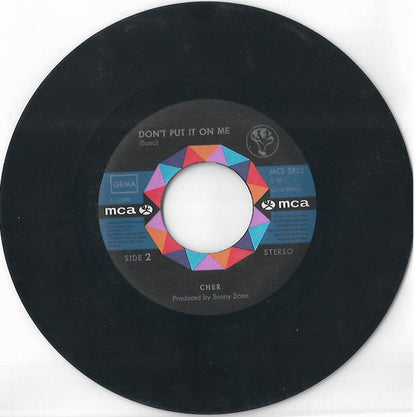 Chér* : The Way Of Love / Don't Put It On Me (7", Single)