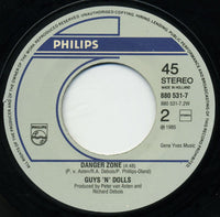 Guys 'n Dolls : Phoney People (7", Single)