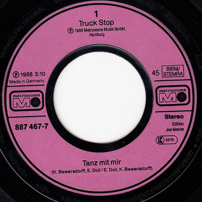 Truck Stop (2) : Tanz Mit Mir (7", Single)
