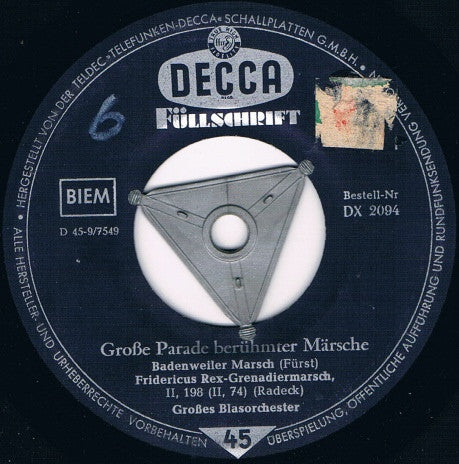 Unknown Artist : Große Parade Berühmter Märsche (7")