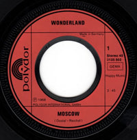 Wonderland (8) : Moscow / Poochy (7", Single, RE)