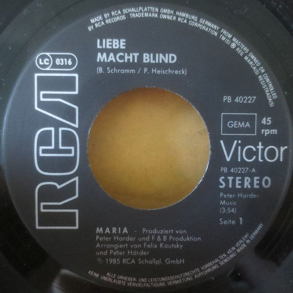 Maria (41) : Liebe Macht Blind (7", Single)