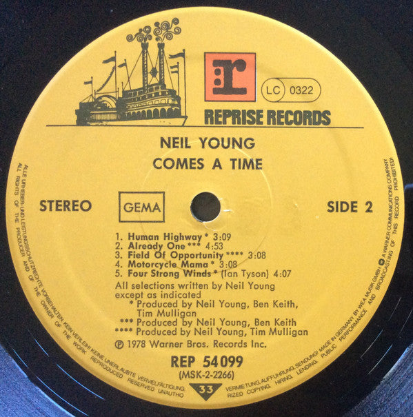 Neil Young : Comes A Time (LP, Album)