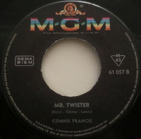 Connie Francis : Don't Break The Heart That Loves You / Mr. Twister (7", Single, Mono)