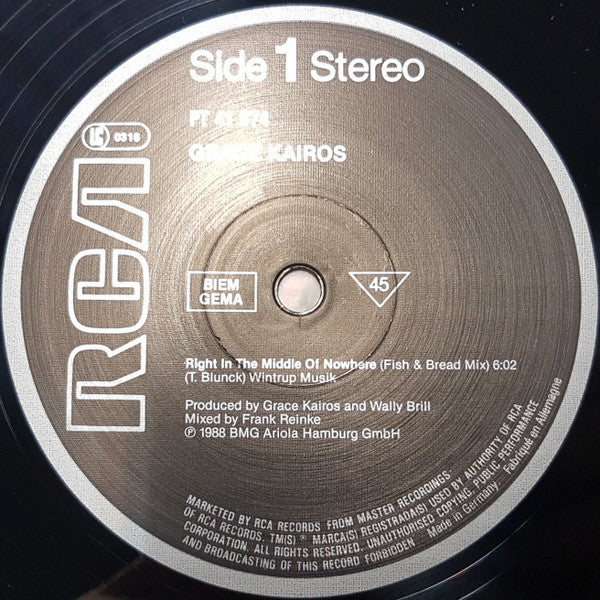 Grace Kairos : Right In The Middle Of Nowhere (12", Maxi)