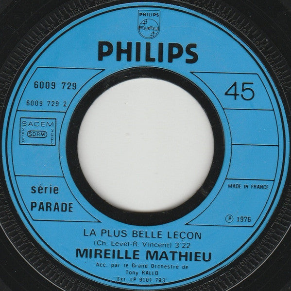 Mireille Mathieu : Qu'attends-tu De Moi / La Plus Belle Leçon (7", Single)