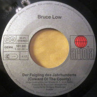 Bruce Low : Der Feigling Des Jahrhunderts (7", Single)