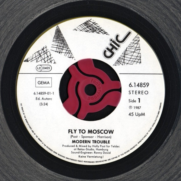 Modern Trouble : Fly To Moscow (7", Single, Ltd, Cle)