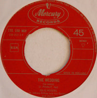 Julie Rogers : The Wedding (La Novia) / The Love Of A Boy (7", Single, Mono)