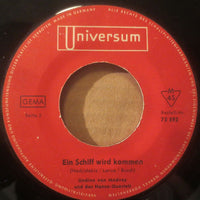 Trio Sorrento / Undine von Medvey Und Das Hansen-Quartett : Mustafa / Ein Schiff Wird Kommen (7", Single, Mono)