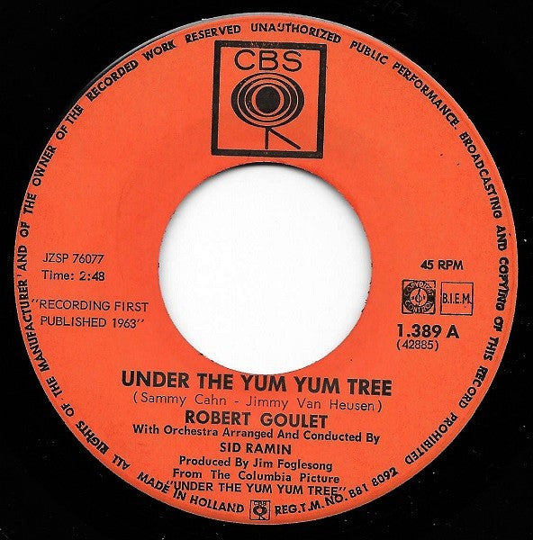 Robert Goulet : Under The Yum Yum Tree (7", Single)