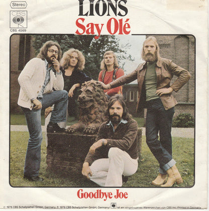 Lions (6) : Say Olé (7", Single)
