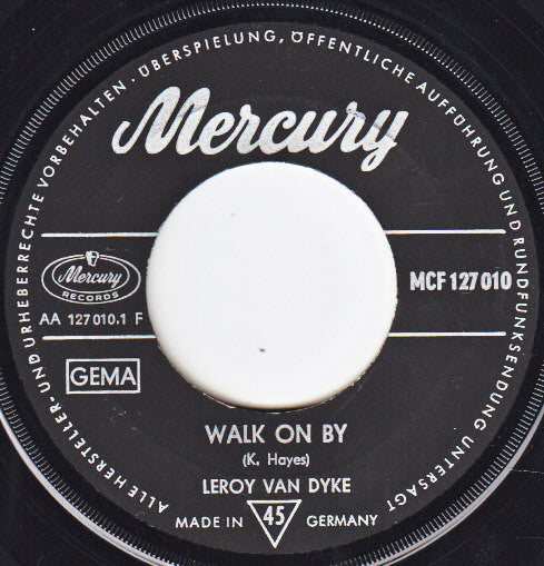 Leroy Van Dyke / Brook Benton : Walk On By / Revenge (7", Single)