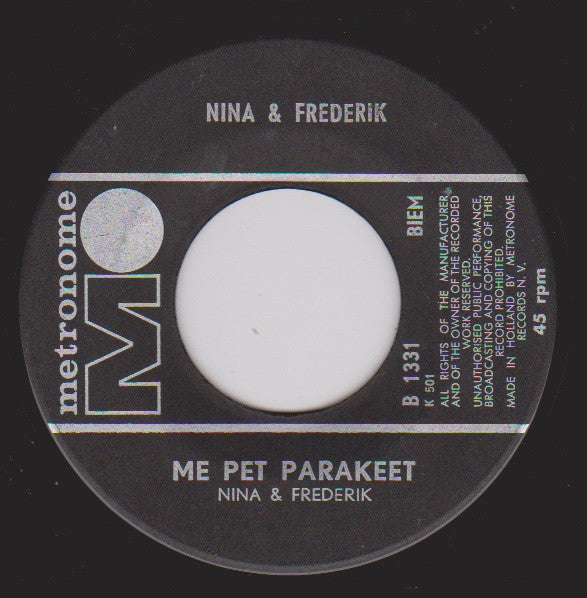 Nina & Frederik : Me Pet Parakeet / Listen To The Ocean (7", Single)