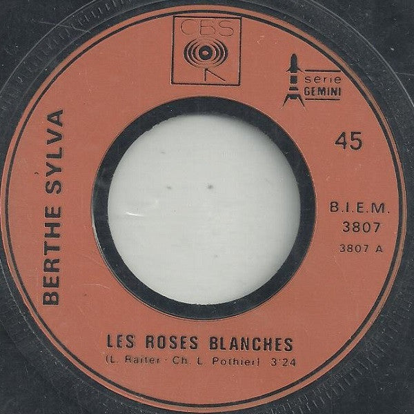 Berthe Sylva : Les Roses Blanches / On N'a Pas Tous Les Jours 20 Ans (7", Single)